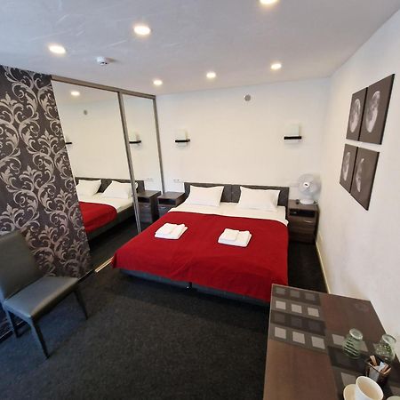 Kalida B&B Rooms For Rent 拉塞尼艾 外观 照片