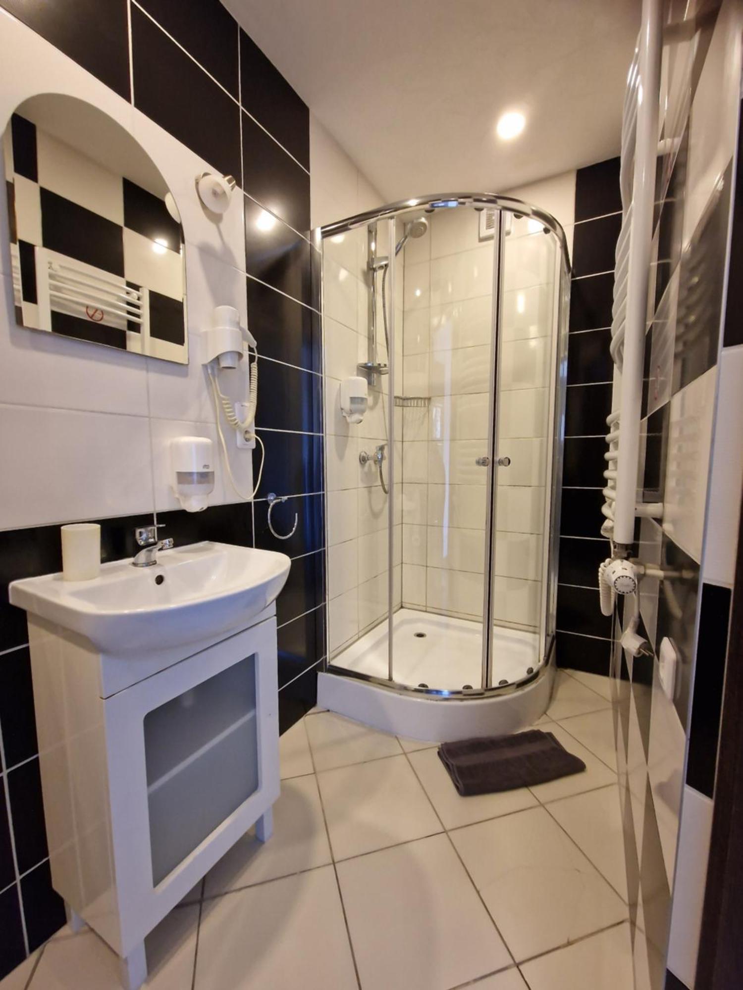 Kalida B&B Rooms For Rent 拉塞尼艾 客房 照片